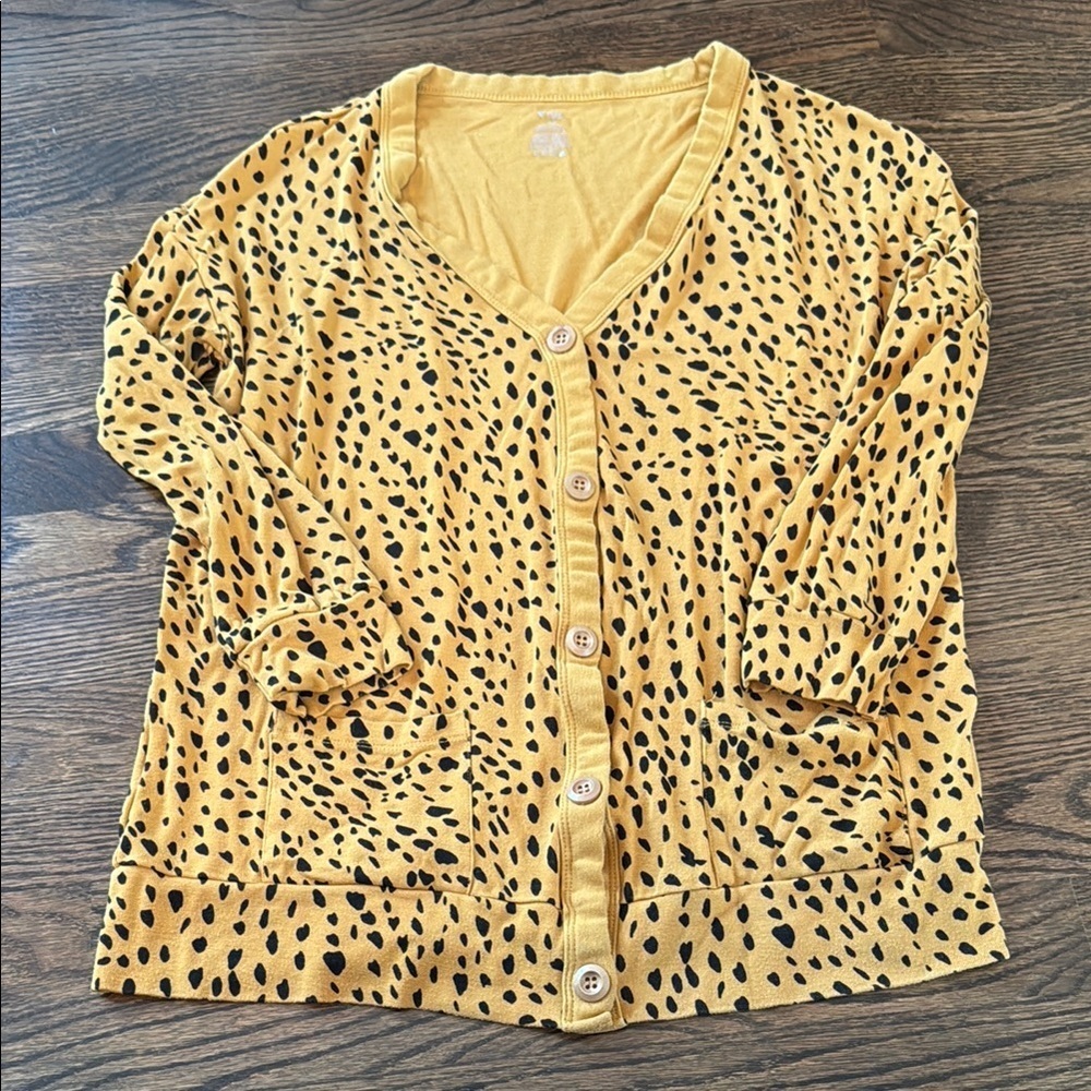 Kyte Marigold Cheetah Adult Cardigan - Picture 7 of 7